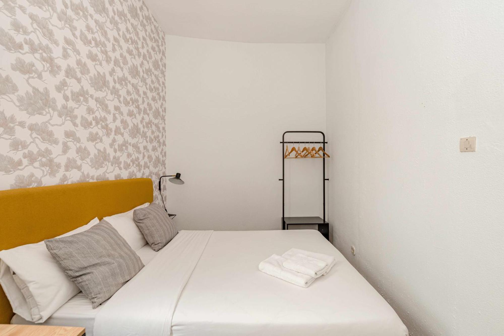 Sol Y Tirso Rooms Madrid Esterno foto
