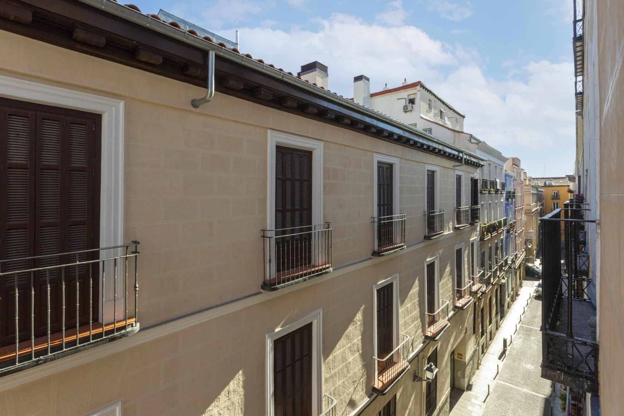 Sol Y Tirso Rooms Madrid Esterno foto